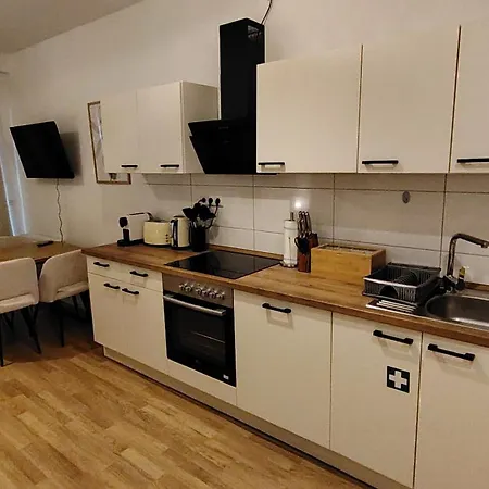 Design-wohnung I Sehr Zentral I Neue Kueche Appartement *